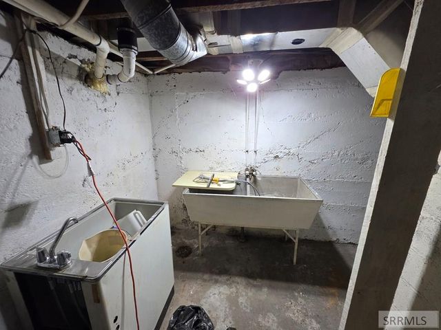 104 S 3rd W, Teton, ID 83451