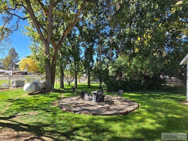 104 S 3rd W, Teton, ID 83451