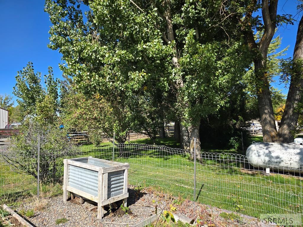 Image 50 of property listing at 104 S 3rd W, Teton, ID 83451