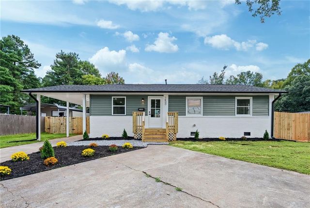 1400 E Sedgefield Drive, Winston-salem, NC 27127