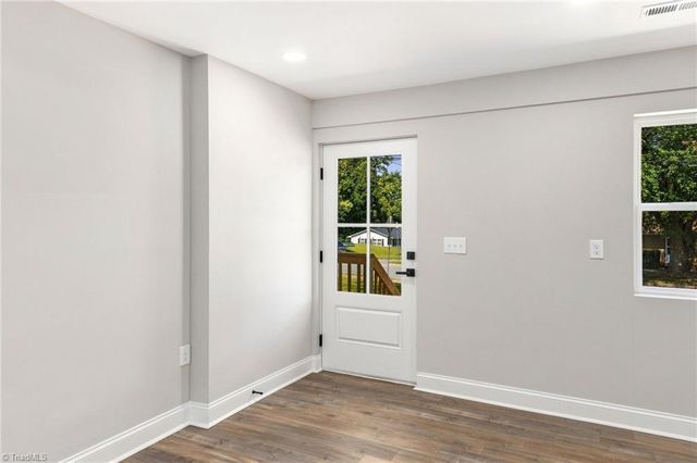 1400 E Sedgefield Drive, Winston-salem, NC 27127