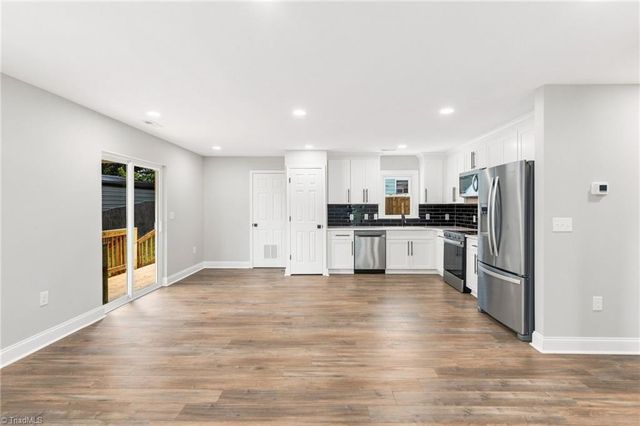 1400 E Sedgefield Drive, Winston-salem, NC 27127