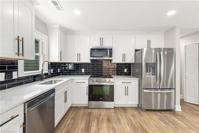 1400 E Sedgefield Drive, Winston-salem, NC 27127