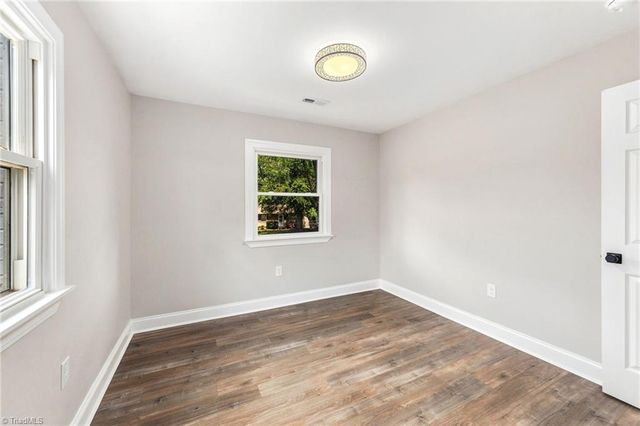 1400 E Sedgefield Drive, Winston-salem, NC 27127