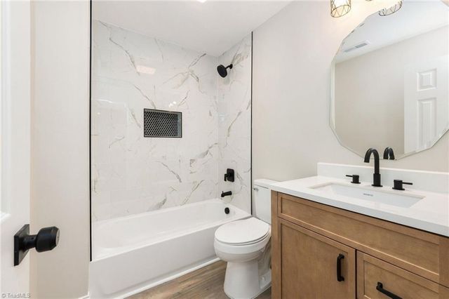 1400 E Sedgefield Drive, Winston-salem, NC 27127