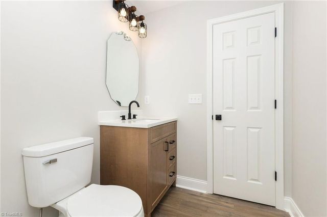 1400 E Sedgefield Drive, Winston-salem, NC 27127