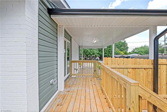 1400 E Sedgefield Drive, Winston-salem, NC 27127
