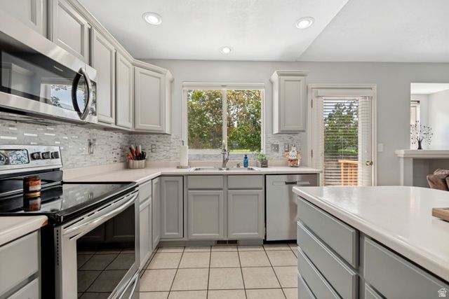 8718 S 5170 W, West Jordan, UT 84081