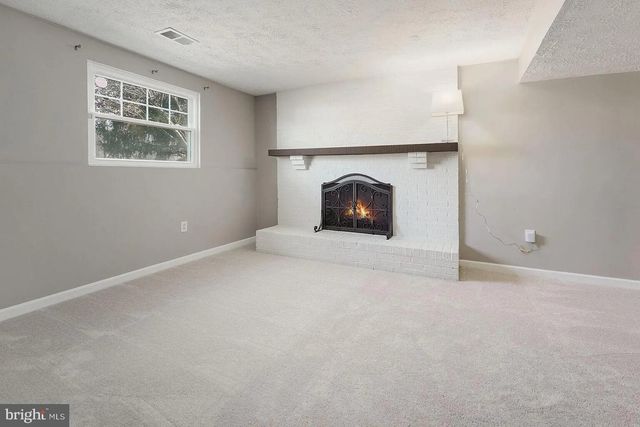 16012 NORMANDY CT, Woodbridge, VA 22191