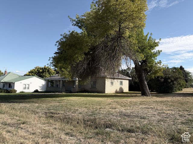 102 E 200 S, Clarkston, UT 84305
