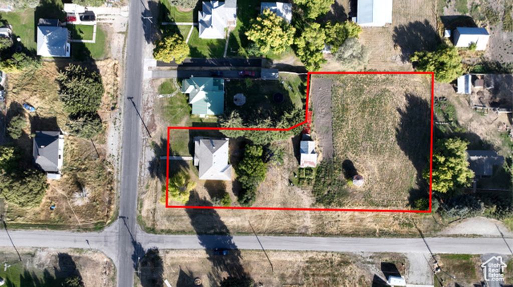 102 E 200 S, Clarkston, UT 84305