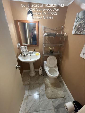 13626 Sunswept Way, Houston, TX 77082