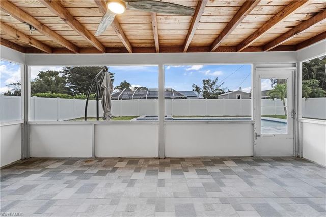 7162 Drake DR, Fort Myers, FL 33908