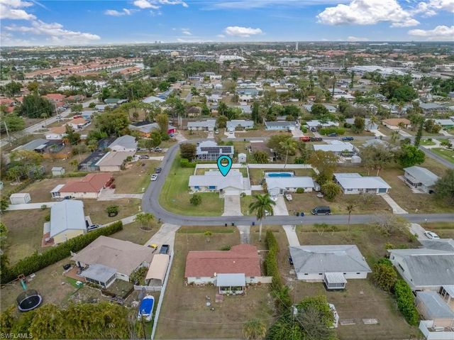 7162 Drake DR, Fort Myers, FL 33908