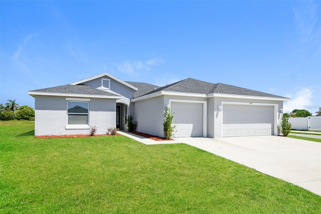 Image 2 of property listing at 429 BROOKFIELD DRIVE, Kissimmee, FL 34758
