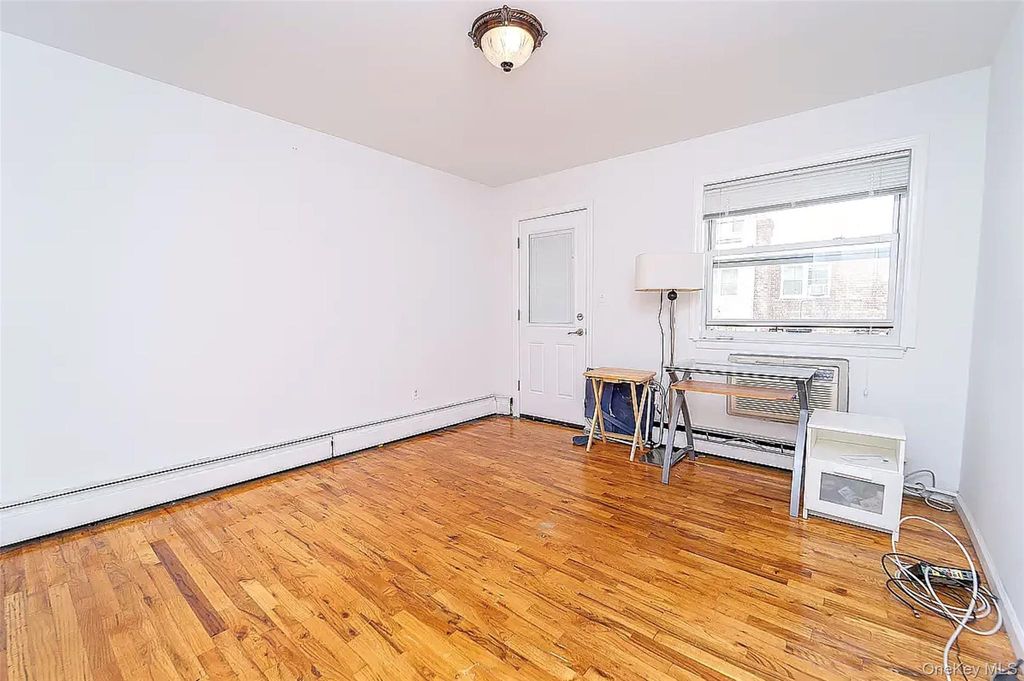 2540 14th Place, Astoria, NY 11102 — photo 2