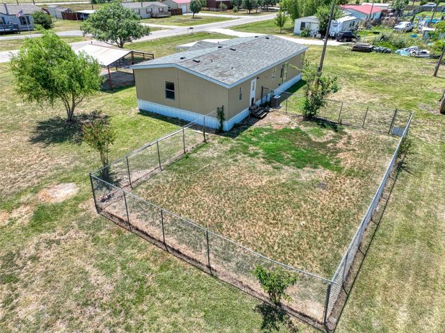 18531 DOUBLETREE Drive, Justin, TX 76247