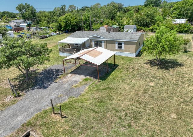 18531 DOUBLETREE Drive, Justin, TX 76247