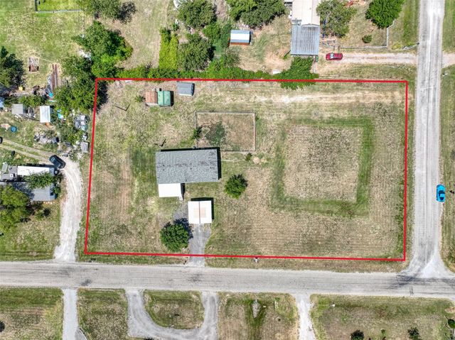 18531 DOUBLETREE Drive, Justin, TX 76247