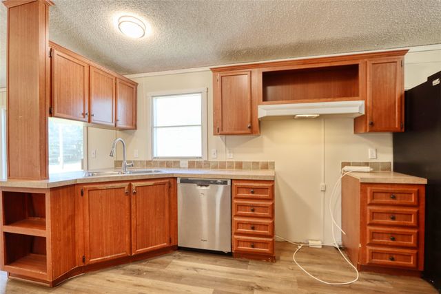 18531 DOUBLETREE Drive, Justin, TX 76247
