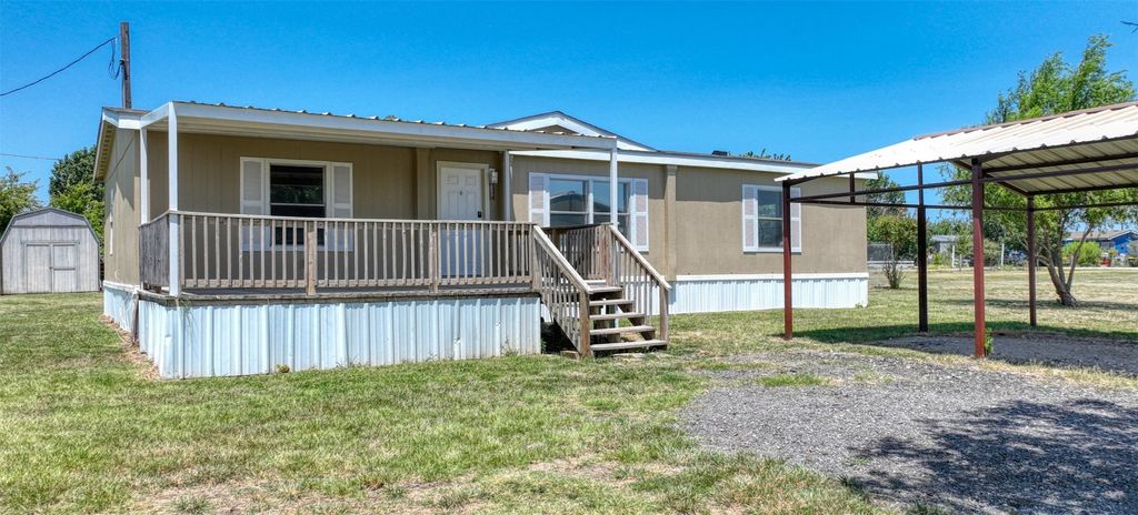 18531 DOUBLETREE Drive, Justin, TX 76247