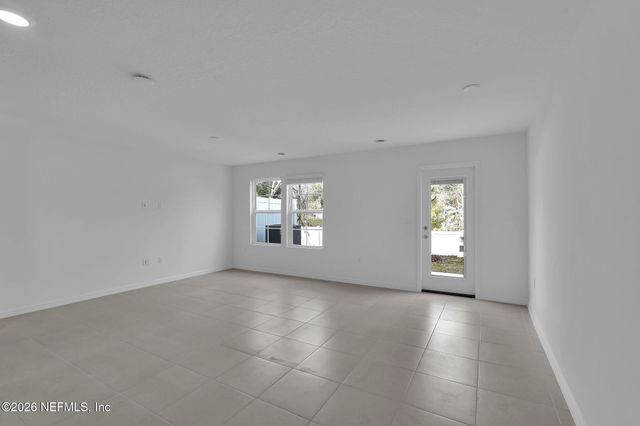 1860 NORMANDY PINES Lane, Jacksonville, FL 32221