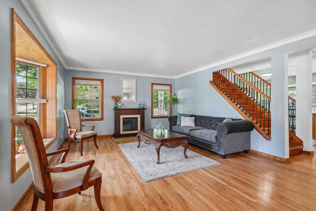 4630 W Cleveland AVENUE, Milwaukee, WI 53219