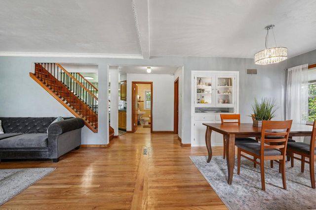 4630 W Cleveland AVENUE, Milwaukee, WI 53219