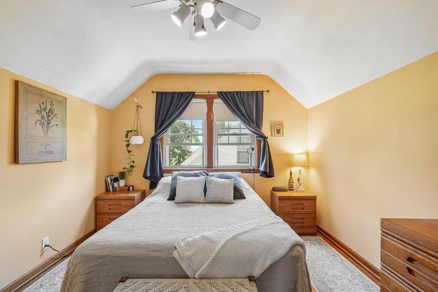 4630 W Cleveland AVENUE, Milwaukee, WI 53219