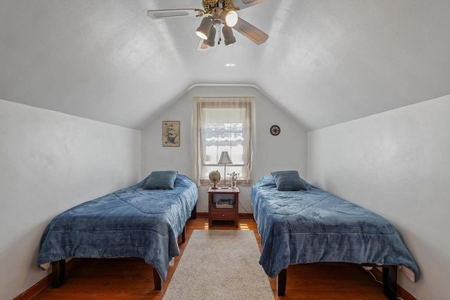 4630 W Cleveland AVENUE, Milwaukee, WI 53219