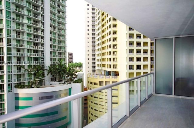 1300 Brickell Bay Dr 1106, Miami, FL 33131