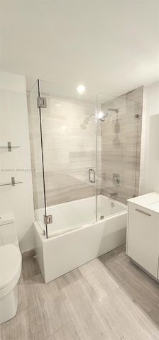 1300 Brickell Bay Dr 1106, Miami, FL 33131