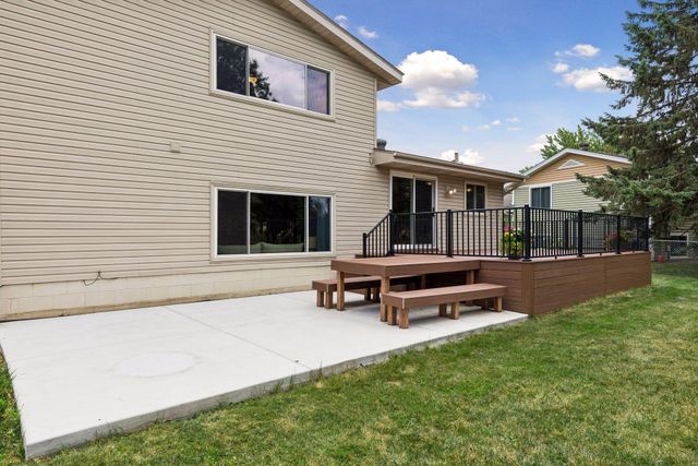 14945 Dundee Avenue, Apple Valley, MN 55124
