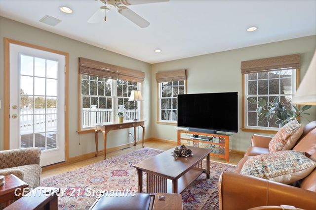 7118 Spring Lake Trail, Saginaw, MI 48603