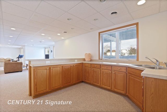 7118 Spring Lake Trail, Saginaw, MI 48603