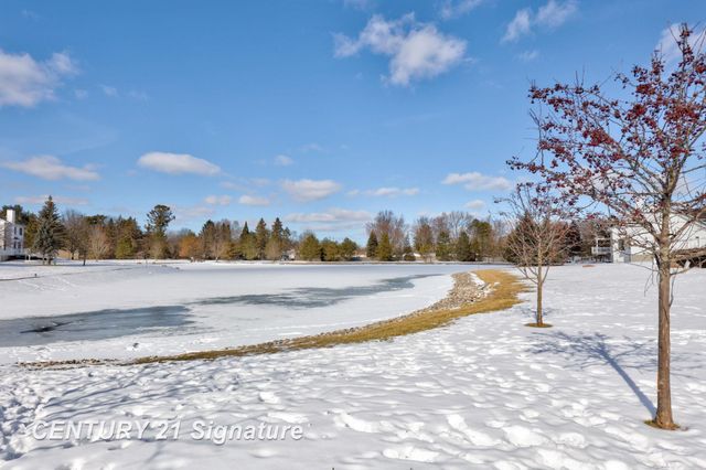 7118 Spring Lake Trail, Saginaw, MI 48603