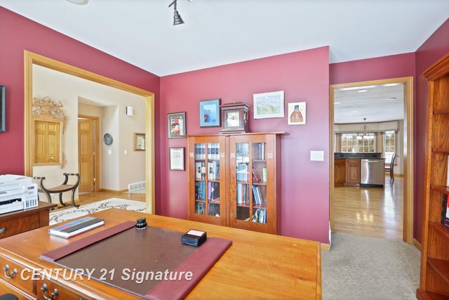 7118 Spring Lake Trail, Saginaw, MI 48603