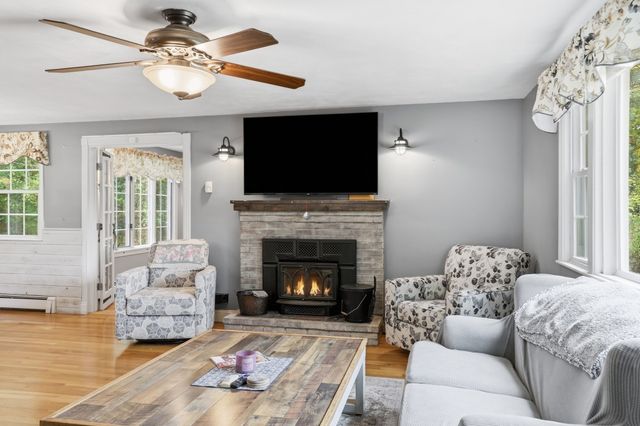 97 Cross Street, Andover, MA 01810