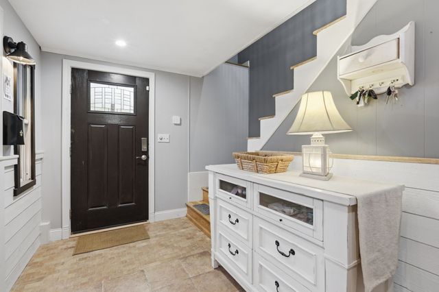97 Cross Street, Andover, MA 01810