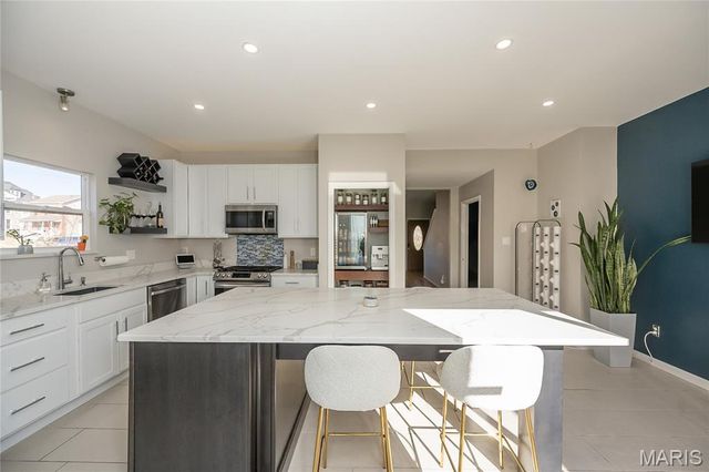 4222 Delmar Boulevard, St Louis, MO 63108