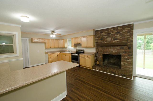7128 JUANA DR, Millington, TN 38053