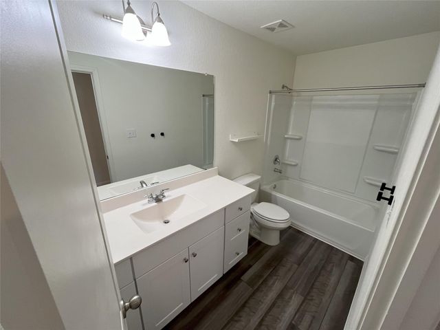 215 Light Timber RD, Maxwell, TX 78656
