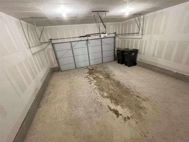 215 Light Timber RD, Maxwell, TX 78656