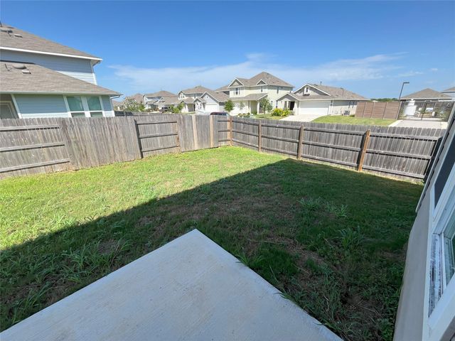 215 Light Timber RD, Maxwell, TX 78656