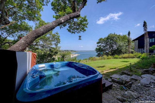 161 VILLAGE DR, Canyon Lake, TX 78133