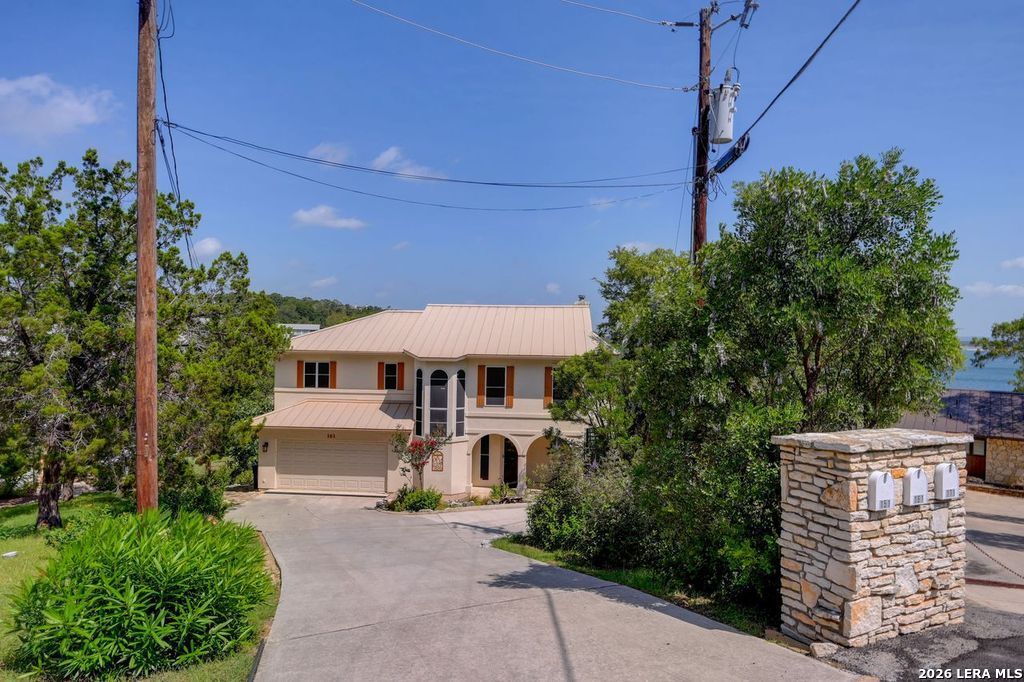 161 VILLAGE DR, Canyon Lake, TX 78133