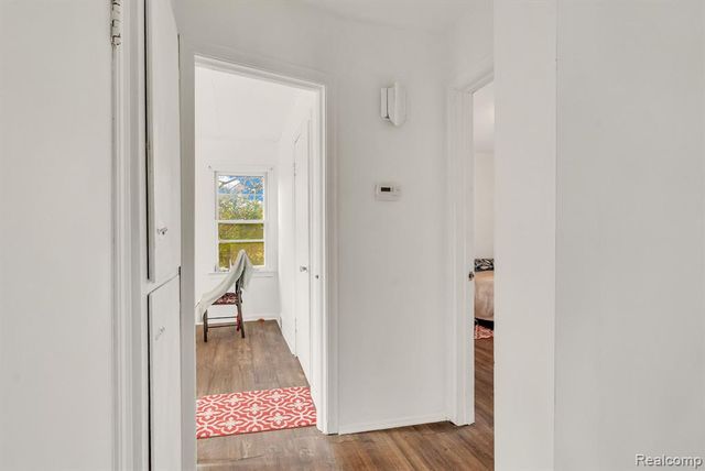 42859 Palmer Road, Canton, MI 48188