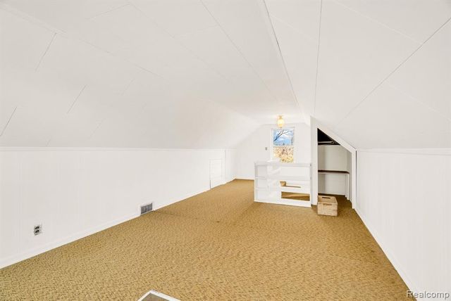 42859 Palmer Road, Canton, MI 48188