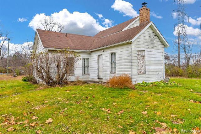 42859 Palmer Road, Canton, MI 48188