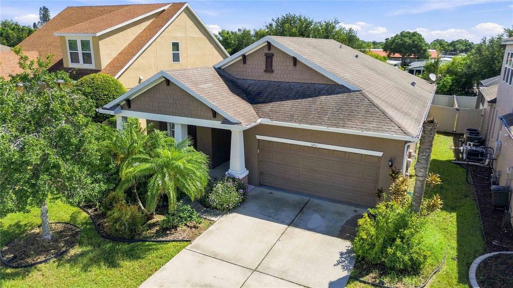 Image 2 of property listing at 5711 ARBOR WOOD COURT, Bradenton, FL 34203